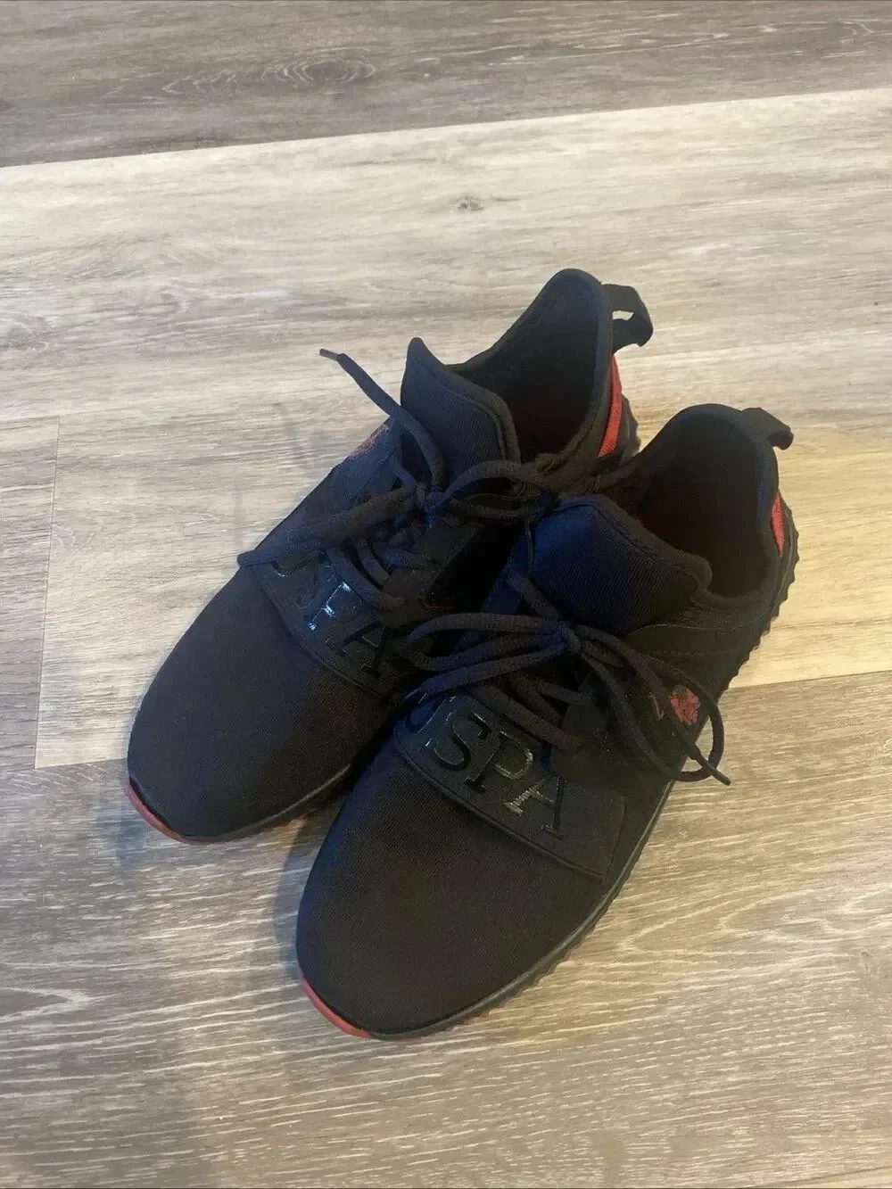 U.S. Polo Assn. Men’s Sneakers Black Red USPA Logo Athletic Casual Shoes Size 8.